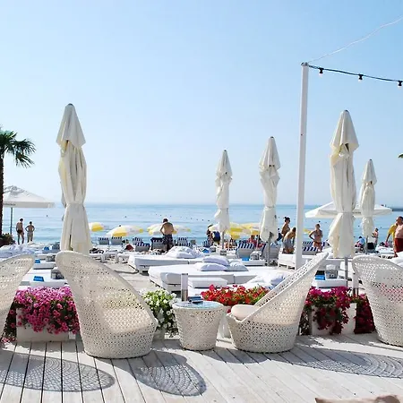 Arcadia Seaview